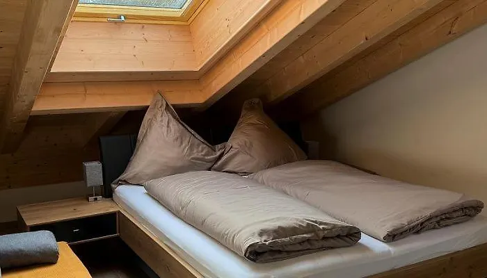 Alpenchalets Zugspitze Apartment Grainau